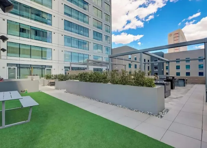Appartement Boulevard Highrise Sky Pool Gym & Parking Phoenix